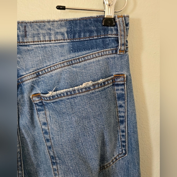 Abercrombie & Fitch 90's Slim Straight Ultra High Rise Jeans Size 30/10L - Picture 3 of 6